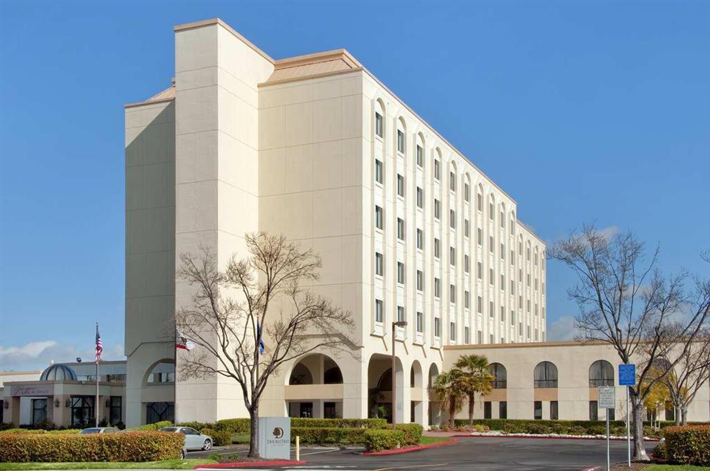 Doubletree By Hilton Newark-Fremont Hotel Exterior foto